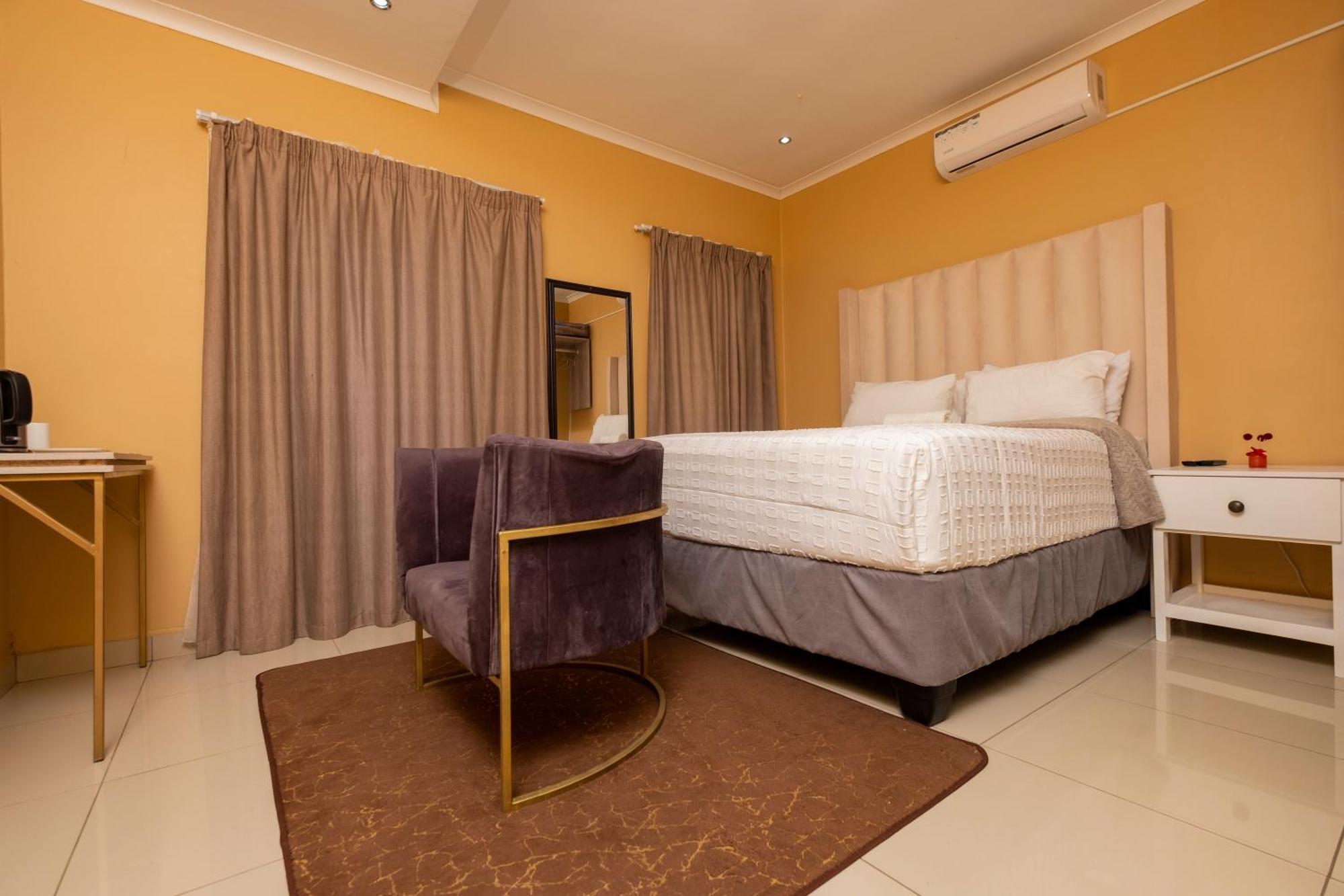 Woodmead Guest House マンジニ エクステリア 写真